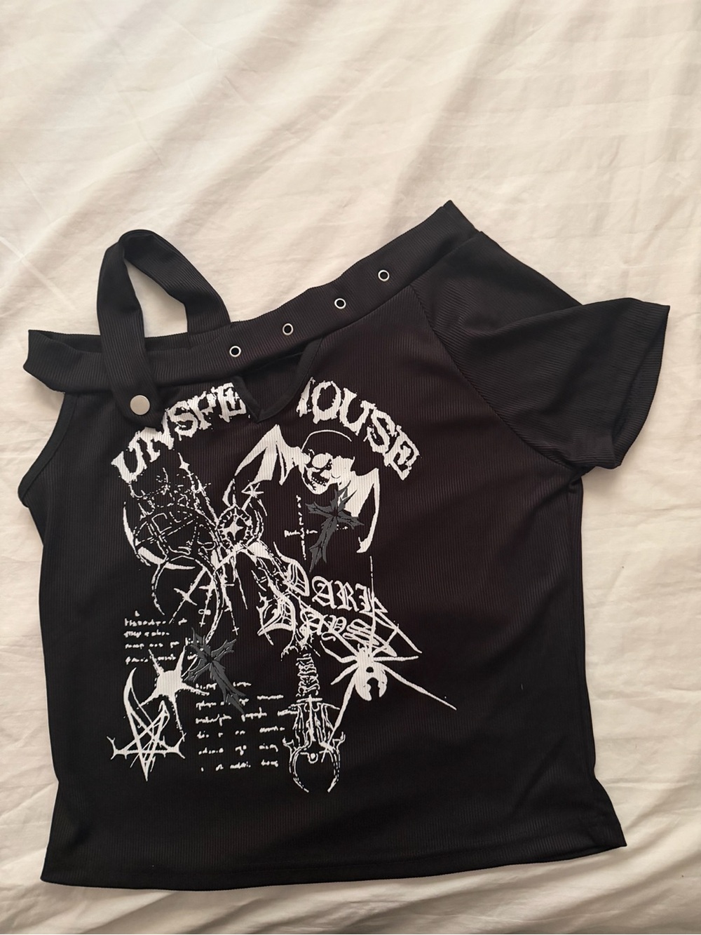 Gothic Punk Graphic Cut-Out Top – Asian Size XL